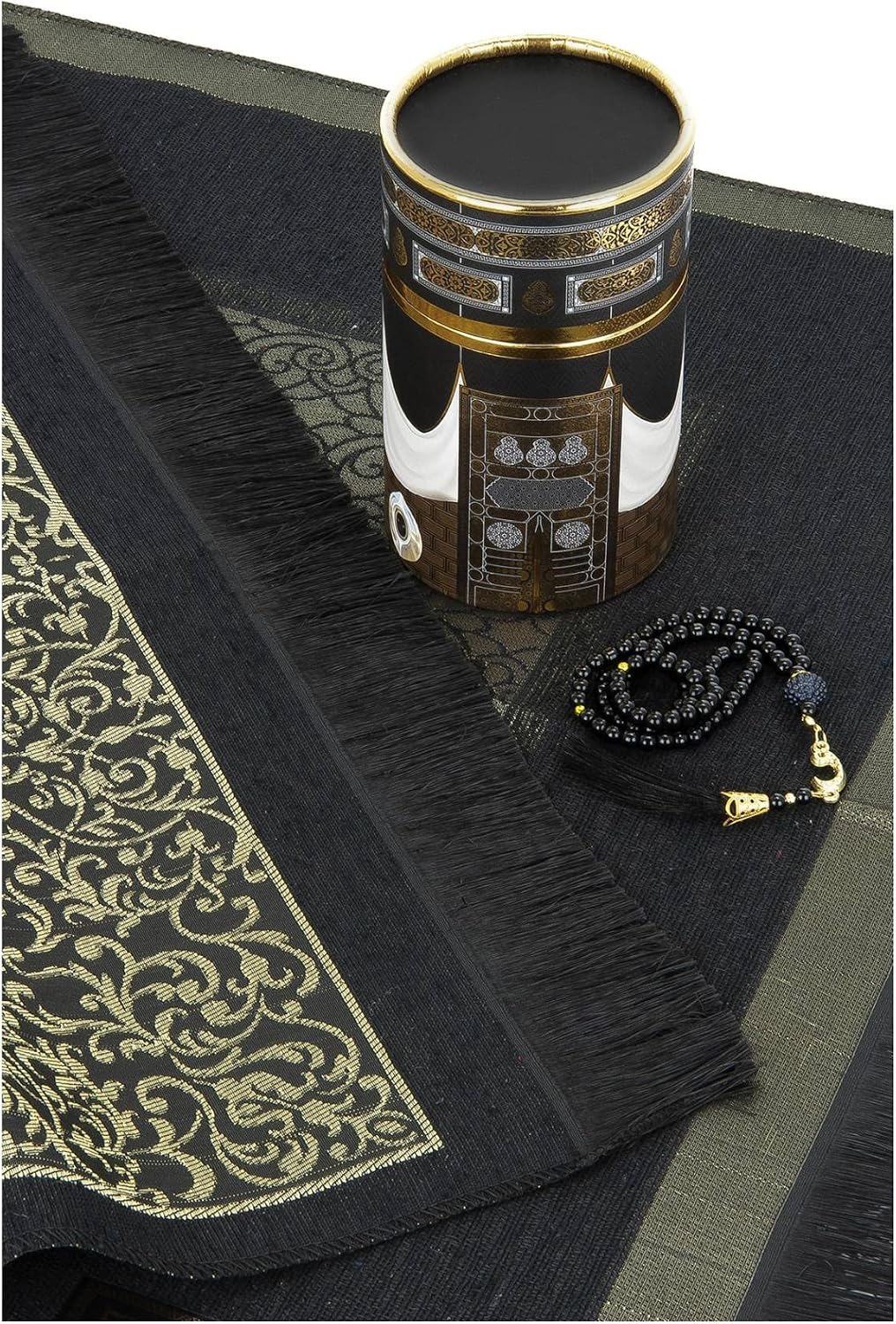 Prayer mat and tasbih gift set contents