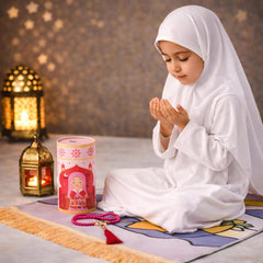 Kids prayer set contents: mat, hijab and tasbih